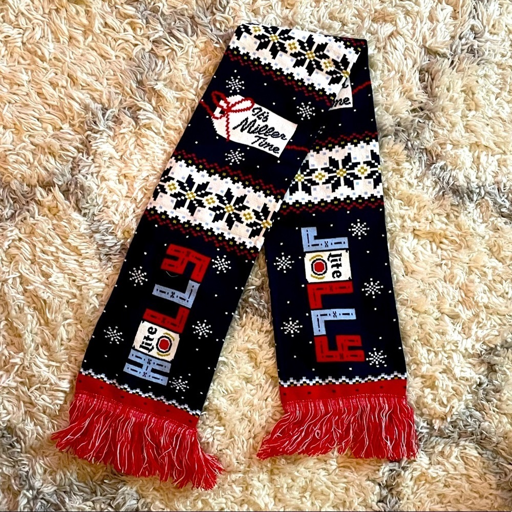 Miller Lite Christmas Scarf - Picture 1 of 2